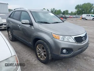 2011 Kia Sorento EX с VIN 5XYKUDA20BG161921, выставлен на аукционе IAAI как лот 42726230 с пробегом 211 559 миль миль и . История ставок и продаж доступна на DreamBid. Изображение 1.