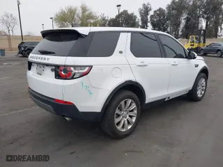 2019 Land Rover Discovery Sport SE with VIN SALCP2FX7KH792623, listed as a IAAI auction lot 41673853 with 92,457 mi miles. Bid and sale history available at carsss.com. Image 4.
