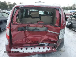2016 Chrysler Town & Country Limited Platinum with VIN 2C4RC1GG8GR121964, listed as a Copart auction lot 89053505 with 204,277 mi miles and Salvage Title. Bid and sale history available at carsss.com. Image 6.