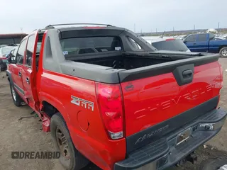 2004 Chevrolet Avalanche Z66 z VIN 3GNEC12T74G200506, wystawiony jako IAAI lot #41742299 z przebiegiem Nie podano mil oraz . Historia ofert i sprzedaży dostępna na DreamBid. Obrazek 3.