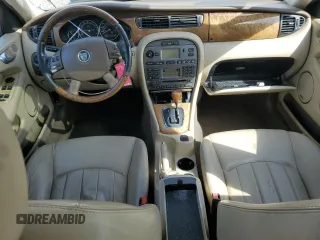2006 Jaguar X-Type with VIN SAJWA51A06WE68591, listed as a Copart auction lot 53020355 with 179,379 mi miles and Salvage Title. Bid and sale history available at DreamBid. Image 8.
