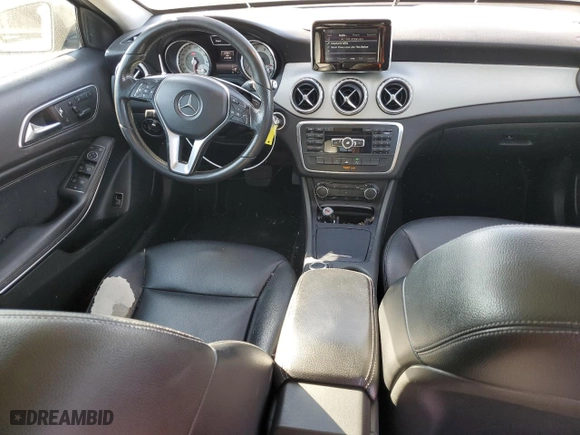 2015 Mercedes-Benz GLA-Class GLA 250 with VIN WDCTG4EB0FJ178577, listed as a Copart auction lot 88103305 with 212,180 mi miles and Salvage Title. Bid and sale history available at carsss.com. Image 8.