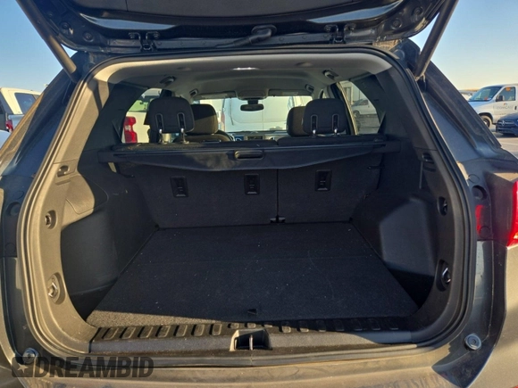 2020 Chevrolet Equinox LT z VIN 2GNAXJEV6L6239808, wystawiony jako IAAI lot #42396785 z przebiegiem 34 395 mil mil oraz . Historia ofert i sprzedaży dostępna na DreamBid. Obrazek 23.