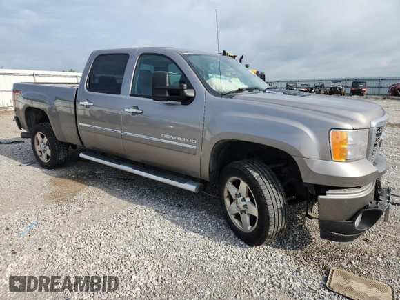 2012 GMC Sierra 2500HD Denali with VIN 1GT125E82CF217819, listed as a Copart auction lot 65481985 with 158,138 mi miles and Non repairable. Bid and sale history available at DreamBid. Image 4.