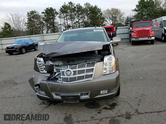2014 Cadillac Escalade Platinum z VIN 1GYS4DEFXER185821, wystawiony jako Copart lot #78926874 z przebiegiem 142 534 mil mil oraz Szkoda całkowita • Salvage title. Historia ofert i sprzedaży dostępna na DreamBid. Obrazek 12.