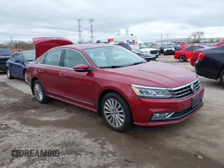 2016 Volkswagen Passat SE z VIN 1VWBT7A3XGC055174, wystawiony jako IAAI lot #42021961 z przebiegiem 88 165 mil mil oraz . Historia ofert i sprzedaży dostępna na DreamBid. Obrazek 1.