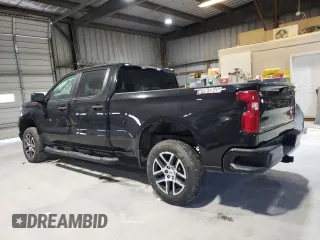 2019 Chevrolet Silverado 1500 Custom Trail Boss with VIN 3GCPYCEH7KG186125, listed as a Copart auction lot 82405034 with 67,095 mi miles and Salvage Title. Bid and sale history available at carsss.com. Image 2.