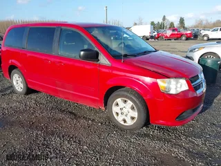 2012 Dodge Grand Caravan SE with VIN 2C4RDGBG4CR288095, listed as a IAAI auction lot 41605953 with 151,062 mi miles. Bid and sale history available at carsss.com. Image 1.
