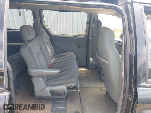 2005 Dodge Caravan SE z VIN 1D4GP24R35B316604, wystawiony jako IAAI lot #42329127 z przebiegiem 270 819 mil mil oraz . Historia ofert i sprzedaży dostępna na DreamBid. Obrazek 8.