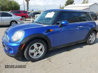 2011 MINI Hardtop with VIN WMWSU3C54BT097742, listed as a IAAI auction lot 42129645 with 115,679 mi miles and . Bid and sale history available at DreamBid. Image 2.