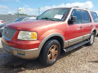 2003 Ford Expedition Eddie Bauer with VIN 1FMFU18L23LA95615, listed as a IAAI auction lot 42575384 with 223,274 mi miles and . Bid and sale history available at DreamBid. Image 2.
