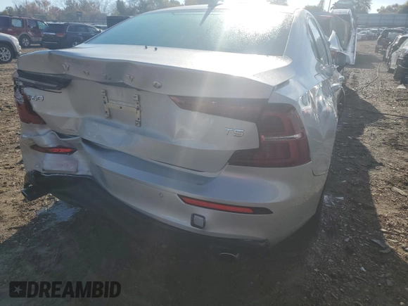 2019 Volvo S60 Momentum with VIN 7JR102FKXKG011057, listed as a Copart auction lot 64977632 with 0 mi miles. Bid and sale history available at carsss.com. Image 4.