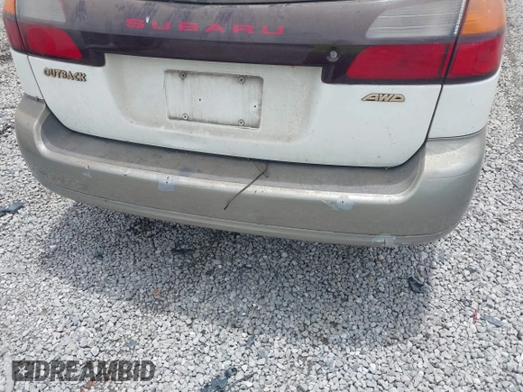 2001 Subaru Legacy Outback with VIN 4S3BH675817675013, listed as a IAAI auction lot 42497917 with 191,695 mi miles and . Bid and sale history available at DreamBid. Image 12.