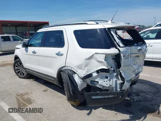 2018 Ford Explorer Platinum с VIN 1FM5K8HT5JGB55905, выставлен на аукционе IAAI как лот 42081109 с пробегом 59 801 миль миль и . История ставок и продаж доступна на DreamBid. Изображение 15.