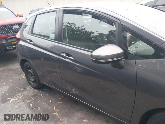 2020 Honda Fit LX with VIN 3HGGK5H40LM701895, listed as a IAAI auction lot 42432492 with 122,212 mi miles and . Bid and sale history available at DreamBid. Image 13.