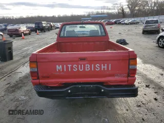 1991 Mitsubishi Mighty Max z VIN JA7FL24W3MP017705, wystawiony jako Copart lot #85737304 z przebiegiem 261 896 mil mil oraz Szkody całkowita. Historia ofert i sprzedaży dostępna na DreamBid. Obrazek 6.