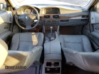2006 BMW 5 Series 530xi with VIN WBANN73596CN01562, listed as a Copart auction lot 80161824 with 236,013 mi miles and Salvage Title. Bid and sale history available at carsss.com. Image 8.