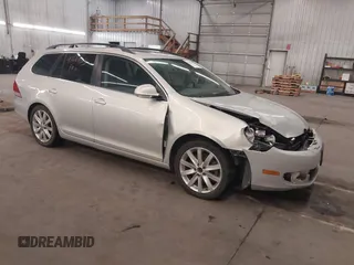 2011 Volkswagen Jetta with VIN 3VWML8AJXBM605428, listed as a IAAI auction lot 41684603 with 155,643 mi miles and . Bid and sale history available at DreamBid. Image 1.