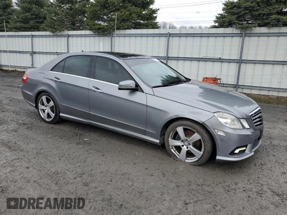 2010 Mercedes-Benz E 350 Luxury with VIN WDDHF5GB3AA021898, listed as a Copart auction lot 51915515 with 57,976 mi miles and Salvage Title. Bid and sale history available at carsss.com. Image 4.