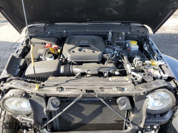 2022 Jeep Wrangler Unlimited Sahara z VIN 1C4HJXEN0NW110192, wystawiony jako Copart lot #57206625 z przebiegiem 32 964 mil mil oraz Szkoda całkowita • Salvage title. Historia ofert i sprzedaży dostępna na DreamBid. Obrazek 12.