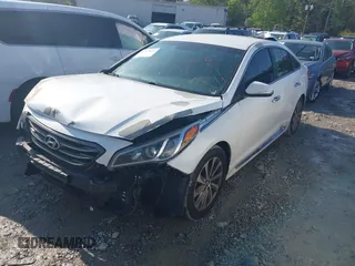 2015 Hyundai Sonata Limited with VIN 5NPE34AF2FH055617, listed as a IAAI auction lot 41977619 with 139,365 mi miles and . Bid and sale history available at carsss.com. Image 18.