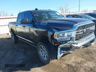 2022 Ram 2500 Tradesman with VIN 3C6UR5CJ5NG281375, listed as a IAAI auction lot 41453801 with 38,289 mi miles. Bid and sale history available at carsss.com. Image 1.
