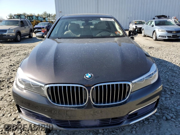 2017 BMW 7 Series 740i xDrive with VIN WBA7E4C59HGU99914, listed as a Copart auction lot 45283743 with 108,388 mi miles. Bid and sale history available at carsss.com. Image 5.