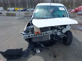 2018 Ford Transit Connect XL с VIN NM0GS9E78J1353985, выставлен на аукционе IAAI как лот 39189140 с пробегом 9 033 миль миль и . История ставок и продаж доступна на DreamBid. Изображение 6.