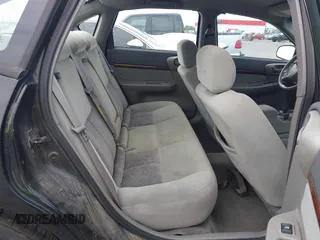 2004 Chevrolet Impala with VIN 2G1WF52E349136173, listed as a IAAI auction lot 42149870 with 165,215 mi miles. Bid and sale history available at carsss.com. Image 8.