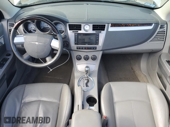 2008 Chrysler Sebring Limited with VIN 1C3LC65M98N634638, listed as a Copart auction lot 61707105 with 118,552 mi miles and Clean title. Bid and sale history available at DreamBid. Image 8.