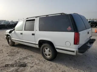 1996 Chevrolet Suburban with VIN 1GNEC16RXTJ391298, listed as a Copart auction lot 65437144 with 155,063 mi miles and Salvage Title. Bid and sale history available at carsss.com. Image 2.