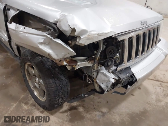 2010 Jeep Commander Sport with VIN 1J4RG4GK9AC127258, listed as a IAAI auction lot 41844062 with 181,465 mi miles and . Bid and sale history available at DreamBid. Image 6.