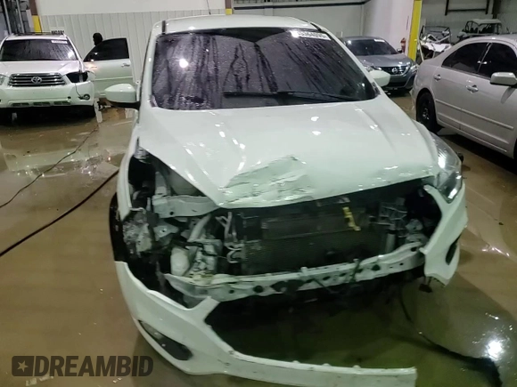 2019 Ford Escape SE with VIN 1FMCU0GD7KUB99288, listed as a Copart auction lot 45364095 with 86,723 mi miles and Salvage Title. Bid and sale history available at carsss.com. Image 14.