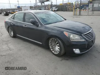 2015 Hyundai Equus Signature with VIN KMHGH4JH8FU095195, listed as a Copart auction lot 53468995 with 118,827 mi miles and Clean Title. Bid and sale history available at DreamBid. Image 4.