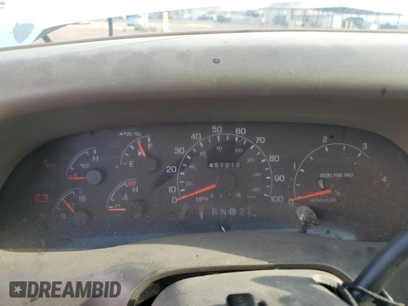 2000 Ford F-250 XL with VIN 1FTNX21FXYEE45263, listed as a Copart auction lot 55044075 with 451,212 mi miles and Salvage title. Bid and sale history available at DreamBid. Image 9.
