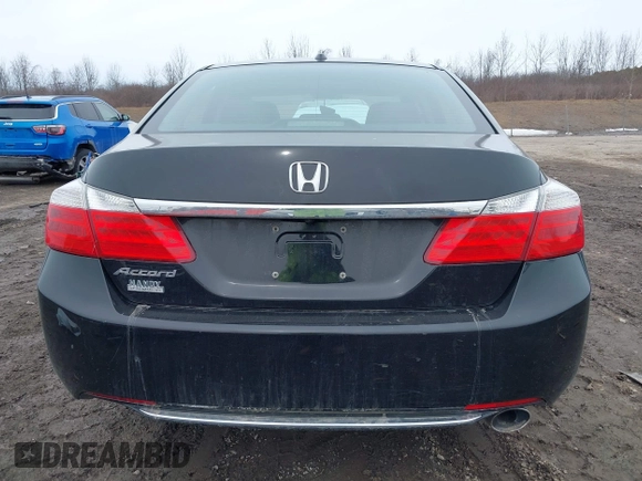 2013 Honda Accord Sdn EX-L with VIN 1HGCR2F82DA086652, listed as a IAAI auction lot 41757842 with 104,999 mi miles. Bid and sale history available at carsss.com. Image 17.