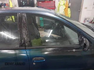 2005 Chevrolet Cavalier with VIN 1G1JC52F857203638, listed as a IAAI auction lot 41472947 with 177,174 mi miles and . Bid and sale history available at DreamBid. Image 12.