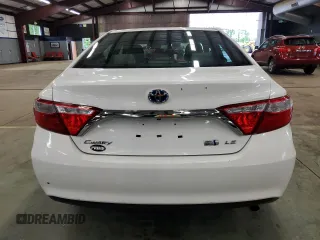 2015 Toyota Camry LE with VIN 4T1BD1FK4FU151142, listed as a Copart auction lot 55999835 with 282,000 mi miles and Clean Title. Bid and sale history available at DreamBid. Image 6.