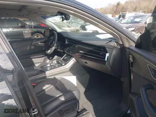 2022 Audi Q8 Premium Plus with VIN WA1EVBF1XND033147, listed as a IAAI auction lot 41197522 with 50,512 mi miles. Bid and sale history available at carsss.com. Image 5.