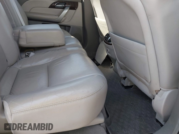2011 Acura MDX Tech Pkg with VIN 2HNYD2H64BH506208, listed as a IAAI auction lot 41799892 with 193,075 mi miles. Bid and sale history available at carsss.com. Image 8.
