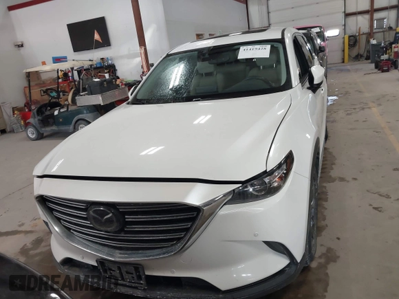 2020 Mazda CX-9 Touring z VIN JM3TCBCY8L0405360, wystawiony jako IAAI lot #41419428 z przebiegiem 69 917 mil mil oraz . Historia ofert i sprzedaży dostępna na DreamBid. Obrazek 12.