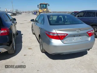2017 Toyota Camry XLE with VIN 4T1BF1FK5HU454492, listed as a IAAI auction lot 41808489 with 123,601 mi miles and . Bid and sale history available at DreamBid. Image 3.
