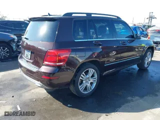 2013 Mercedes-Benz GLK-Class GLK 350 with VIN WDCGG8JB5DF996093, listed as a IAAI auction lot 41615076 with 108,981 mi miles. Bid and sale history available at carsss.com. Image 4.