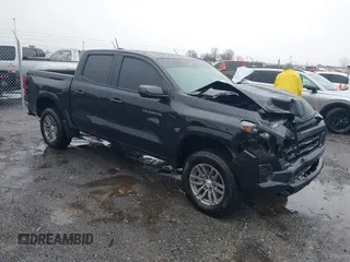 2024 Chevrolet Colorado 2WD LT with VIN 1GCGSCEC6R1172215, listed as a IAAI auction lot 41717428 with 24,966 mi miles. Bid and sale history available at carsss.com. Image 1.