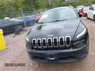 2016 Jeep Cherokee Sport with VIN 1C4PJMAB0GW175813, listed as a IAAI auction lot 42253052 with 98,840 mi miles and . Bid and sale history available at DreamBid. Image 12.