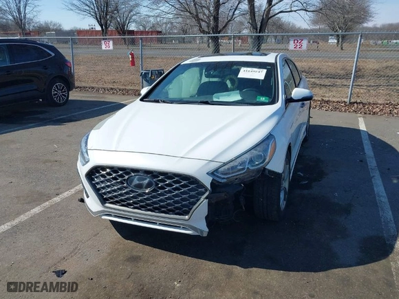 2018 Hyundai Sonata Limited with VIN 5NPE34AF5JH716100, listed as a IAAI auction lot 41649547 with 76,722 mi miles. Bid and sale history available at carsss.com. Image 6.