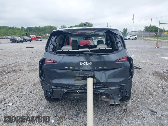 2022 Kia Telluride S with VIN 5XYP64HC0NG318575, listed as a IAAI auction lot 42607732 with 10,422 mi miles and . Bid and sale history available at DreamBid. Image 17.
