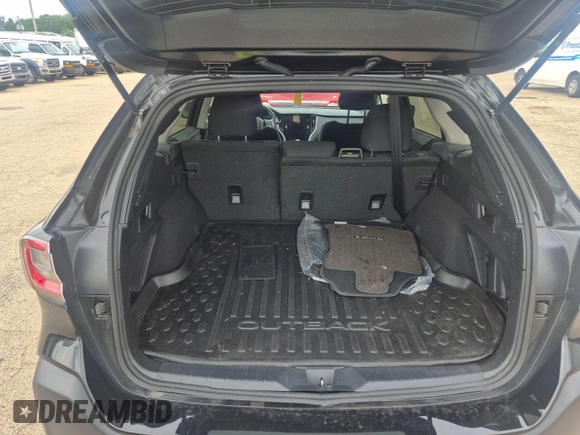 2023 Subaru Outback Premium z VIN 4S4BTACC9P3162144, wystawiony jako IAAI lot #42898814 z przebiegiem 28 798 mil mil oraz . Historia ofert i sprzedaży dostępna na DreamBid. Obrazek 1.