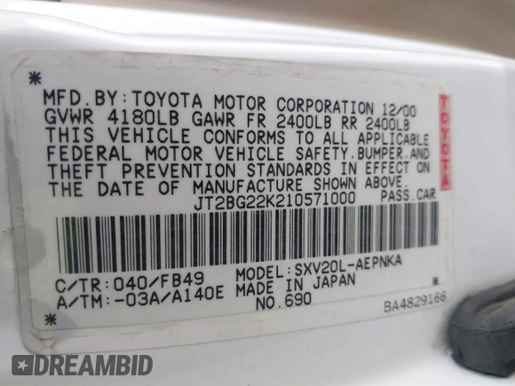 2001 Toyota Camry CE with VIN JT2BG22K210571000, listed as a IAAI auction lot 42061153 with 203,182 mi miles. Bid and sale history available at carsss.com. Image 9.