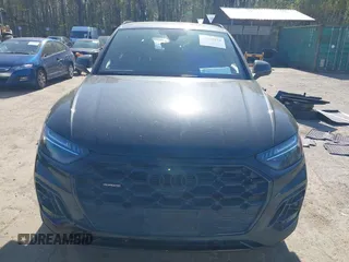 2024 Audi Q5 S line Prestige z VIN WA1FAAFY5R2134976, wystawiony jako IAAI lot #42058820 z przebiegiem 3 773 mil mil oraz . Historia ofert i sprzedaży dostępna na DreamBid. Obrazek 13.